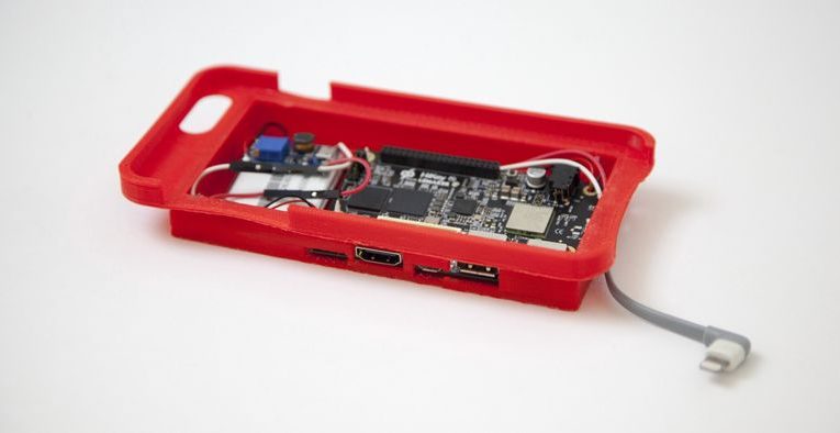 This phone case lets an iPhone run Android 5 This phone case lets an iPhone run Android